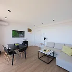 Amazing Apartment With Stunning Views